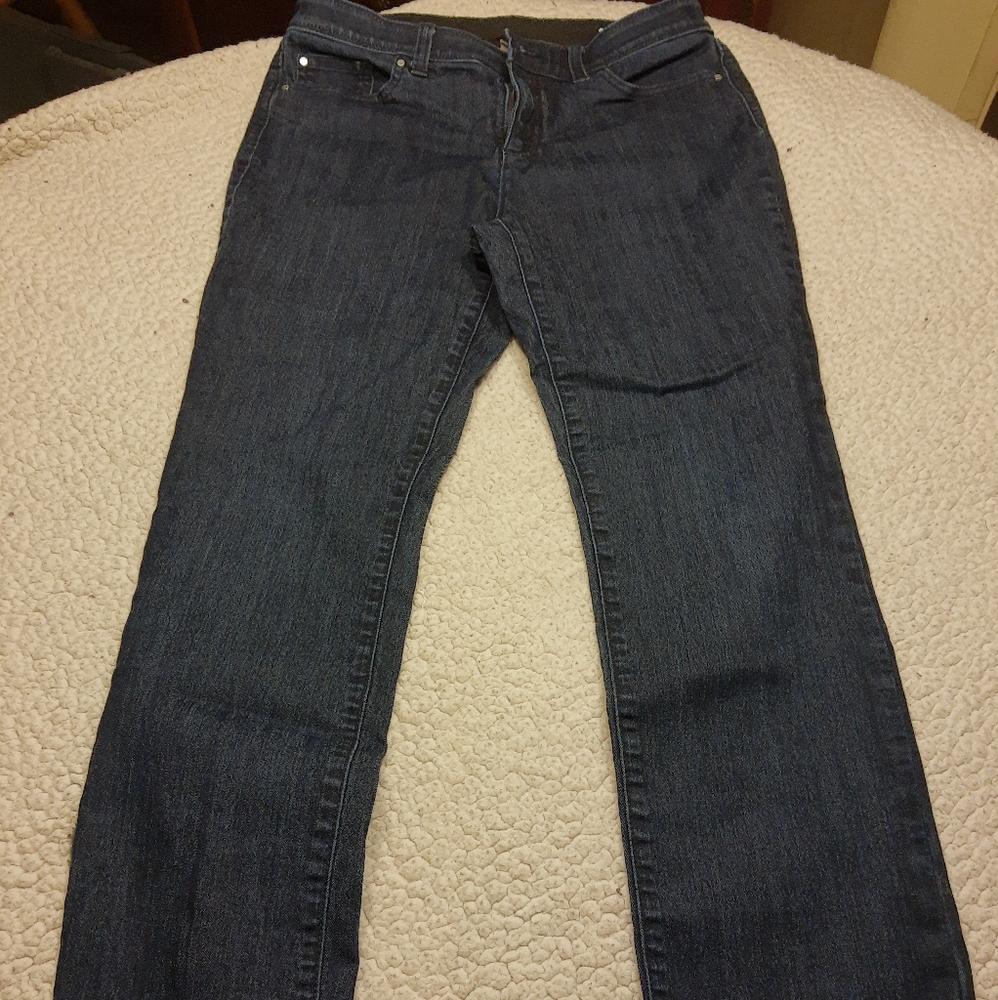 Chico's Slimming Dark Wash Blue Jeans